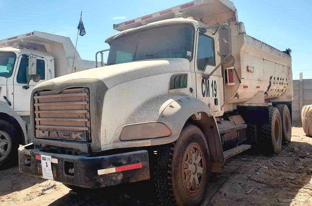 Remate Maquinarias, Camiones, Camionetas, Generadores y Contenedores Marítimos