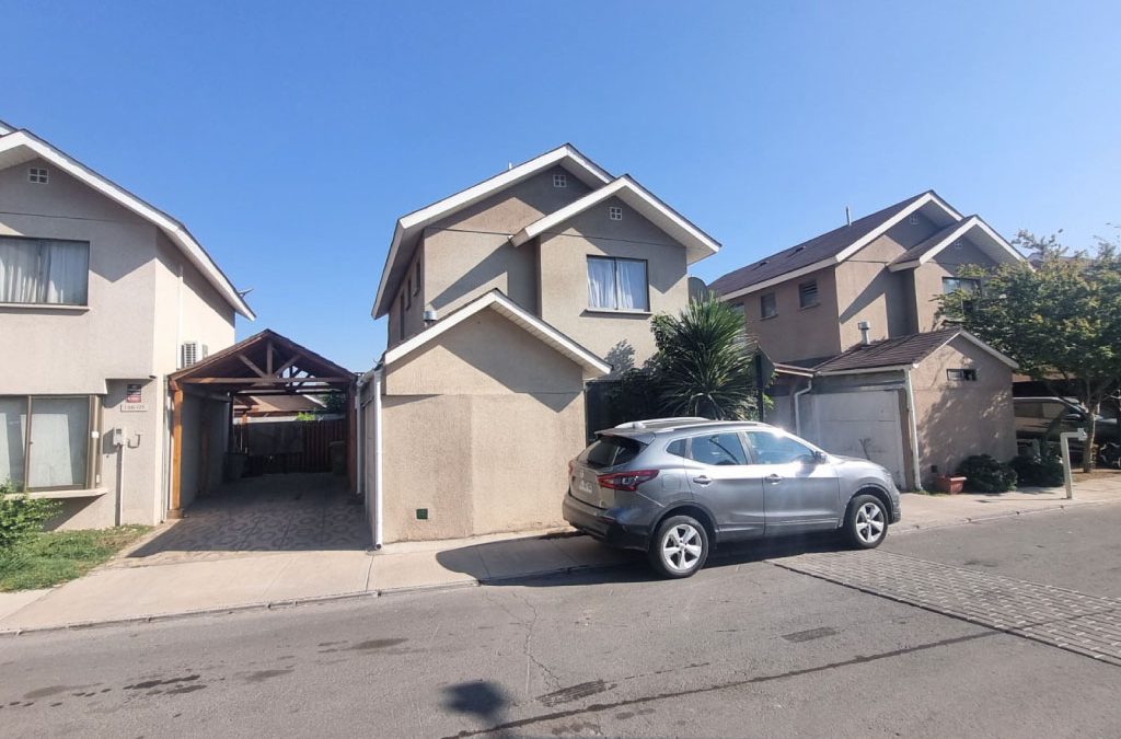 Remate Casa en Colina