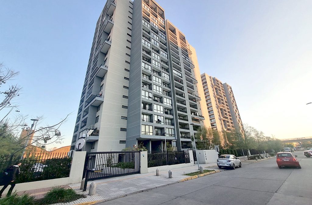 Remate Depto. en Macul – Calle Juan Mitjans