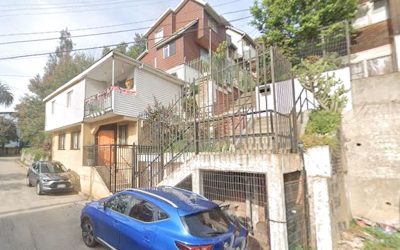 Remate Casa en Valparaíso – Pje. Las Camelias