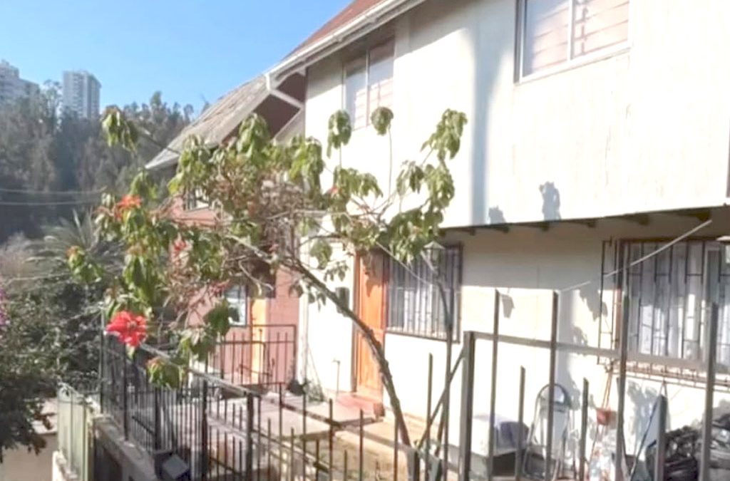 Remate Casa en Valparaíso – Pje. Las Camelias