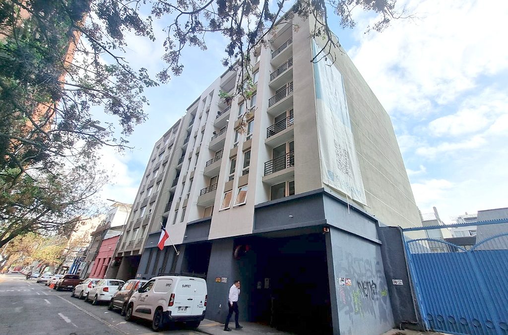 Remate Depto. en Santiago – Calle Catedral